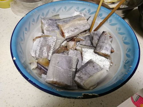 和老婆一起动手做过年炸货,寻找儿时那最浓的年味